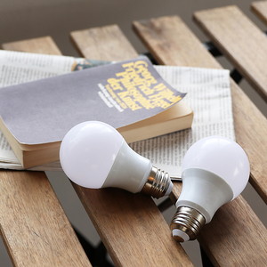 JE-BLY03 JAVALO ELF(ジャバロエルフ) LED電球 E26 電球色